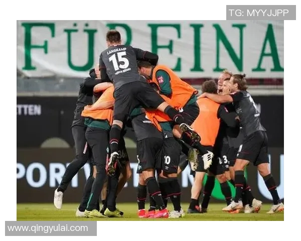 德甲保级区形势分析及各队争夺保级的关键因素探讨